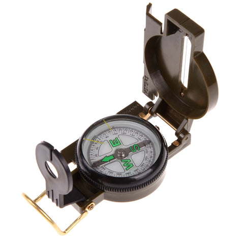Portable clamshell compass